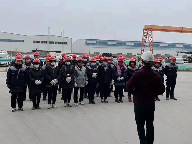 領(lǐng)導(dǎo)視察.jpg 領(lǐng)導(dǎo)視察.jpg